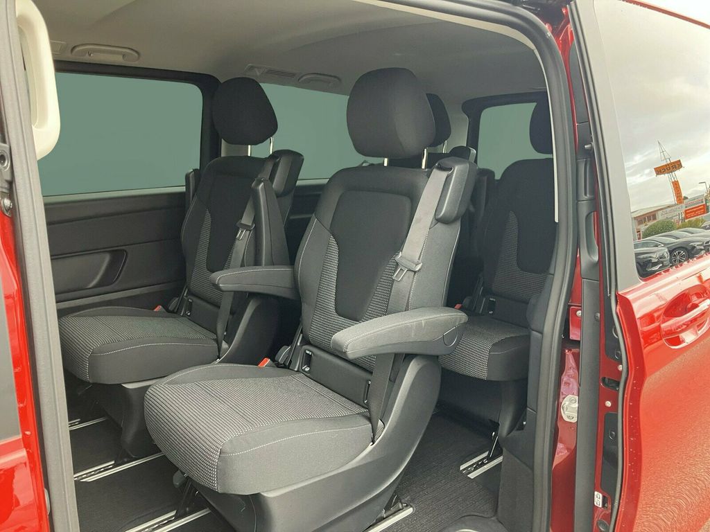 Mercedes-Benz V 220 2024