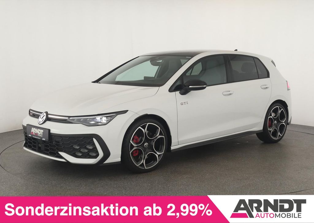Volkswagen Golf 2025