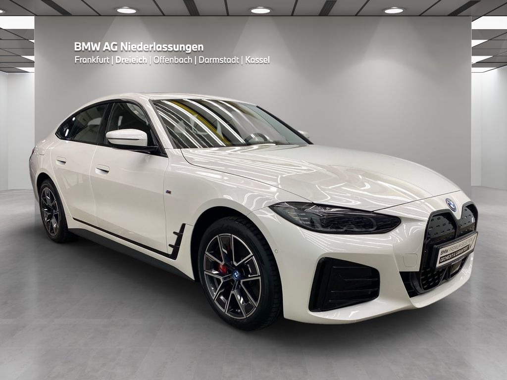 BMW i4 2023
