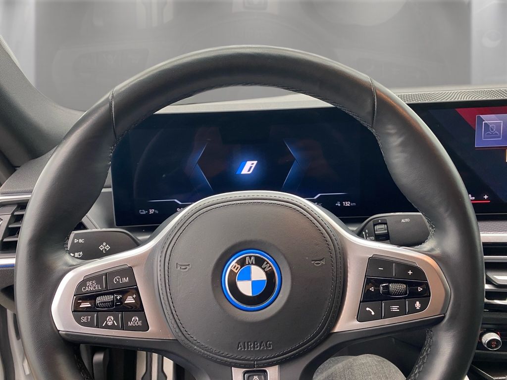 BMW i4 2023