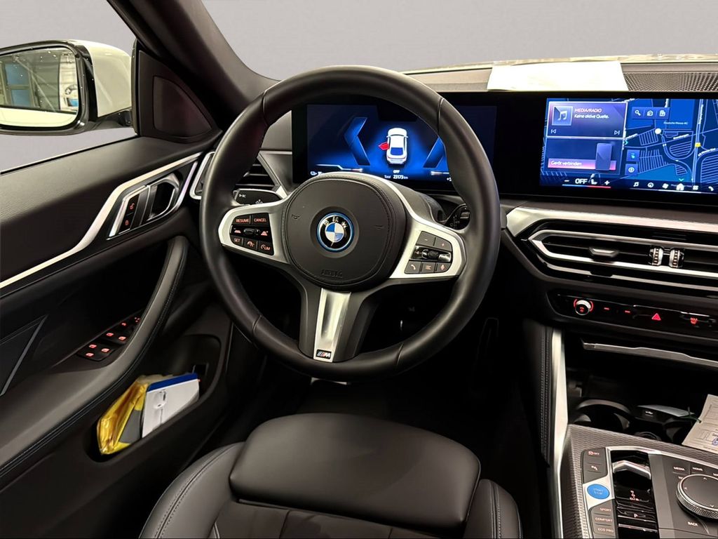 BMW i4 2023