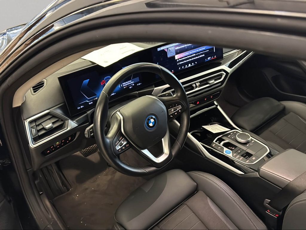 BMW i4 2023