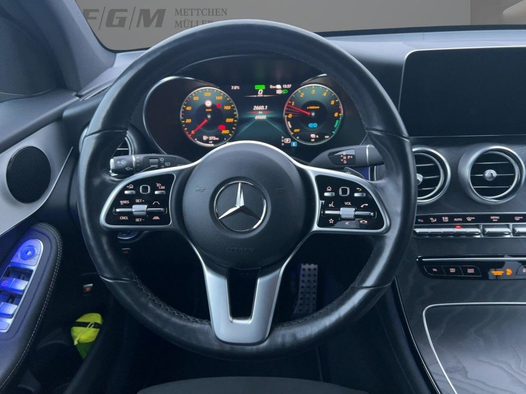 Mercedes-Benz GLC 300 2021