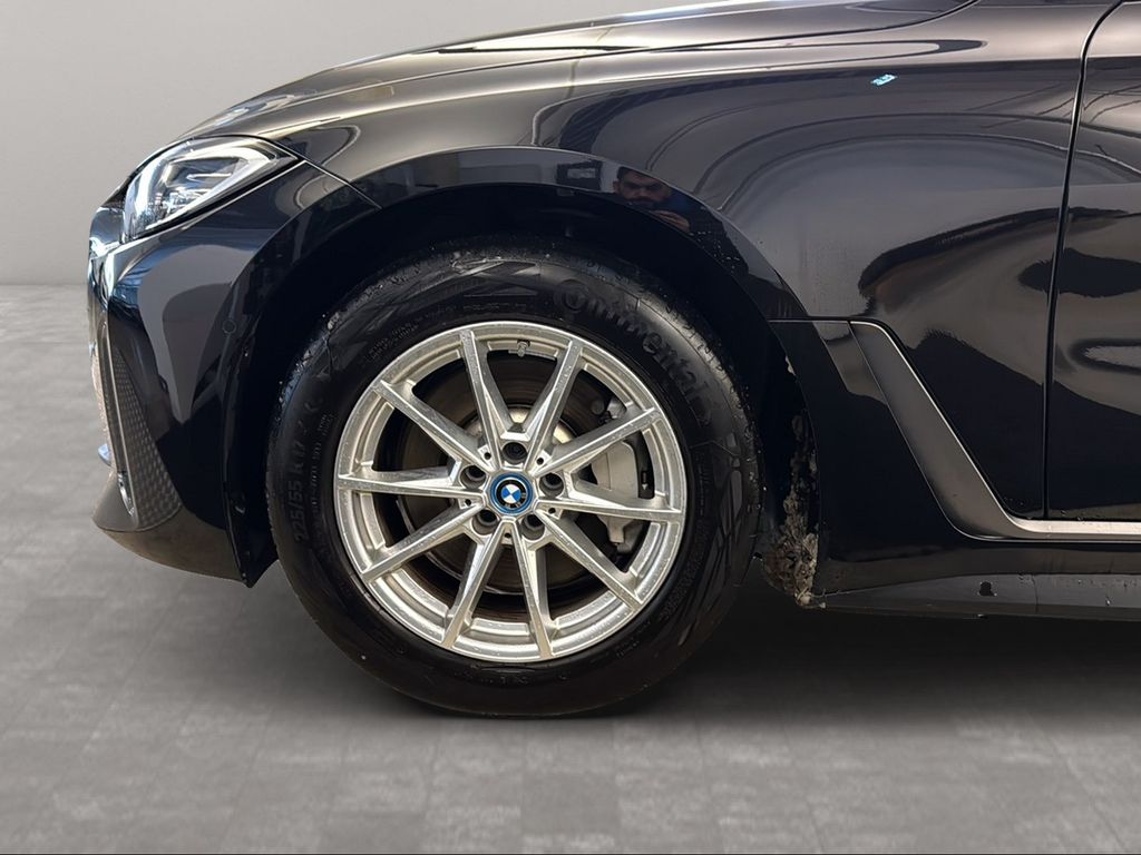 BMW i4 2023