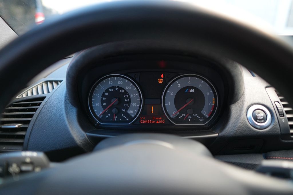 BMW 1er M Coupé 2011