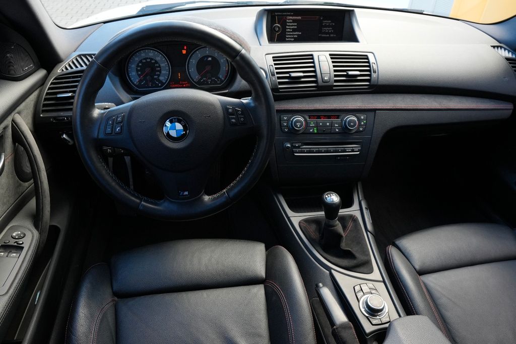 BMW 1er M Coupé 2011