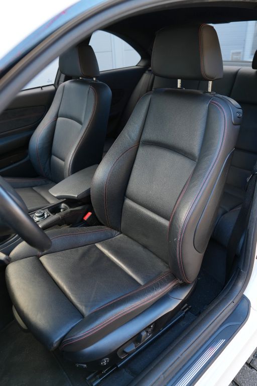 BMW 1er M Coupé 2011
