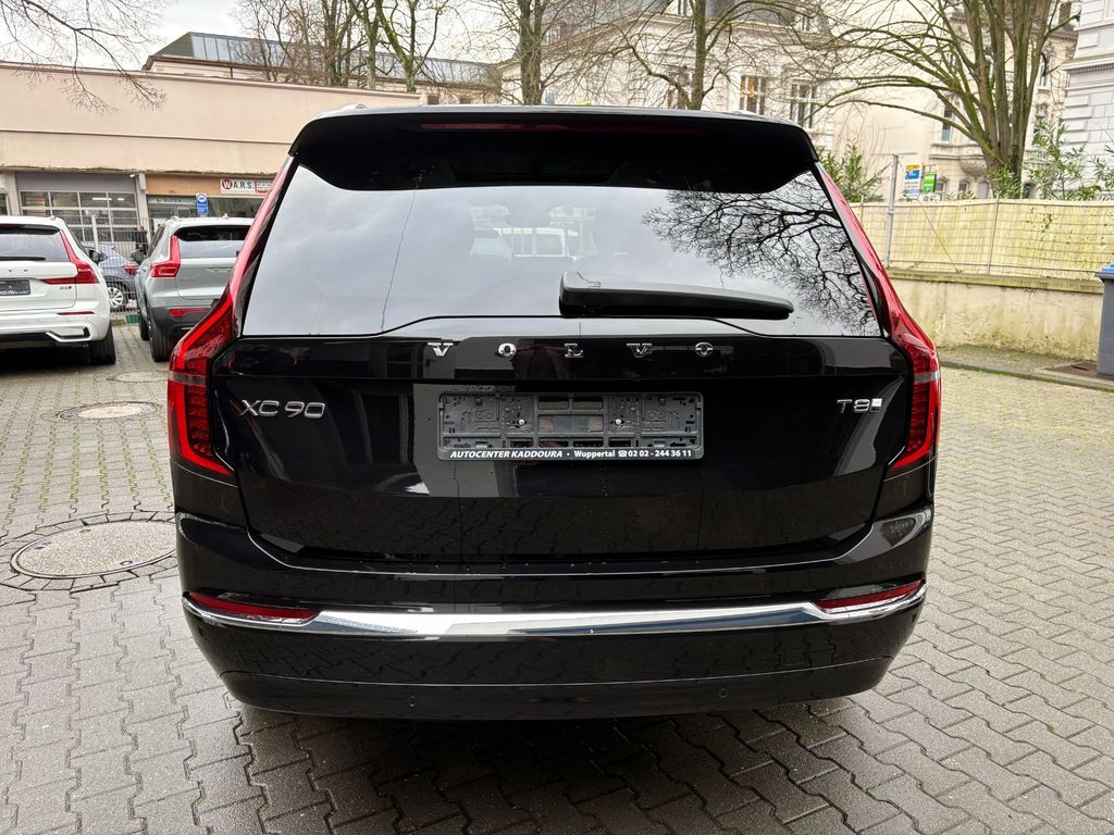 Volvo XC90 2025