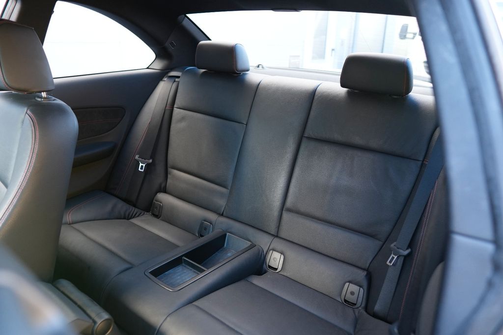 BMW 1er M Coupé 2011