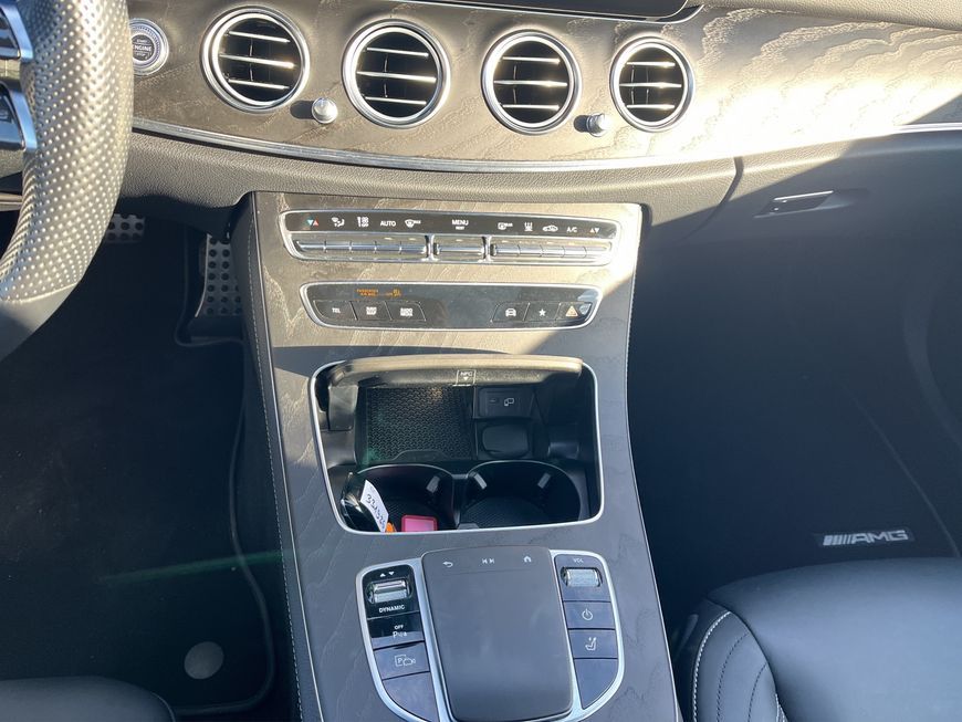 Mercedes-Benz E 300 2021