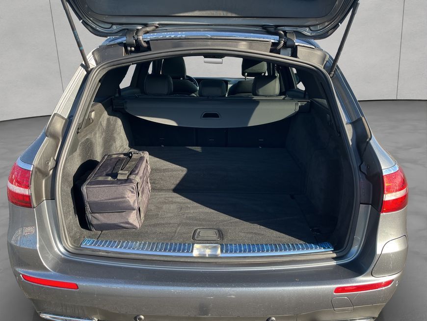 Mercedes-Benz E 300 2021