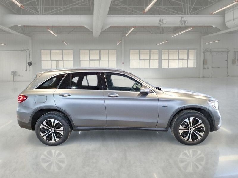 Mercedes-Benz Other 2021