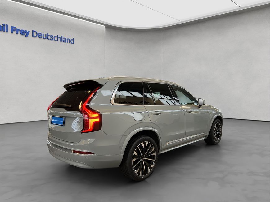 Volvo XC90 2025