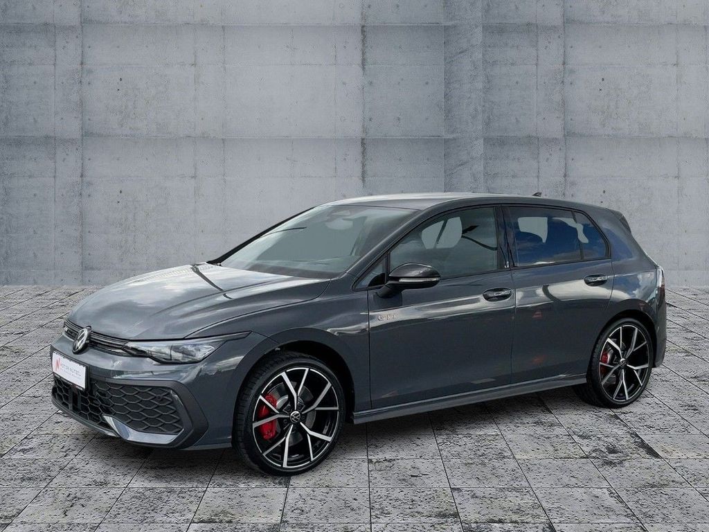 Volkswagen Golf 2025