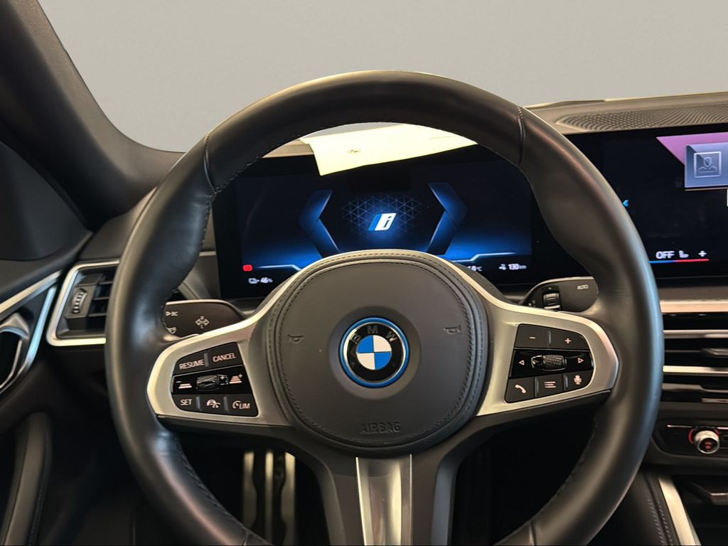 BMW i4 2023