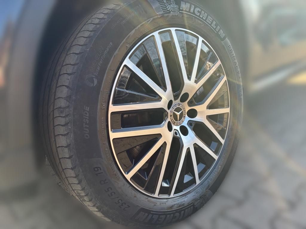 Mercedes-Benz GLC 300 2021