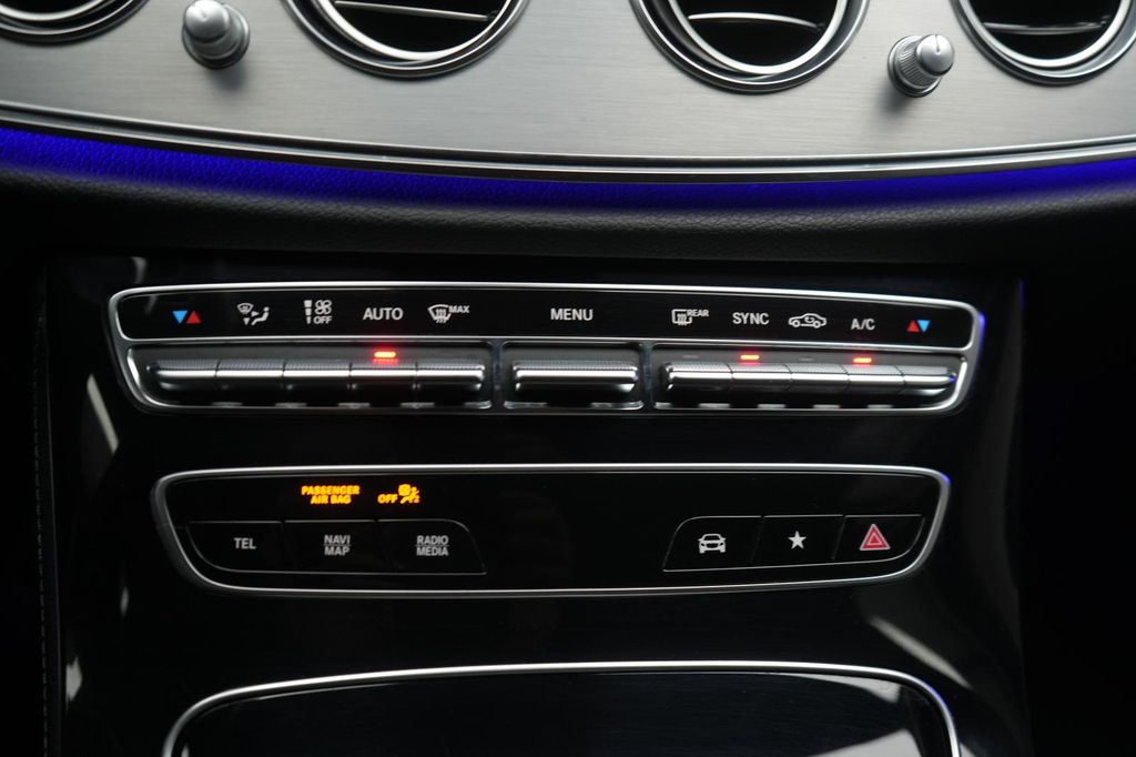 Mercedes-Benz E 220 2021