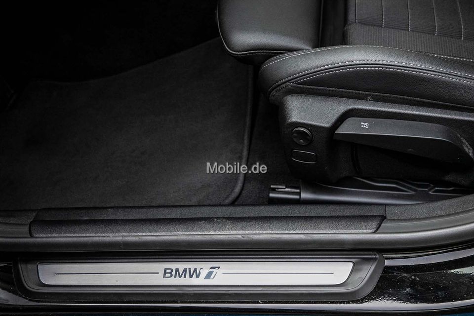 BMW i4 2023