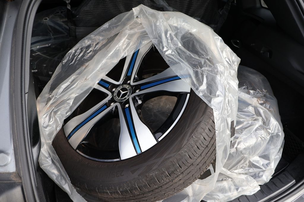 Mercedes-Benz EQA 2022