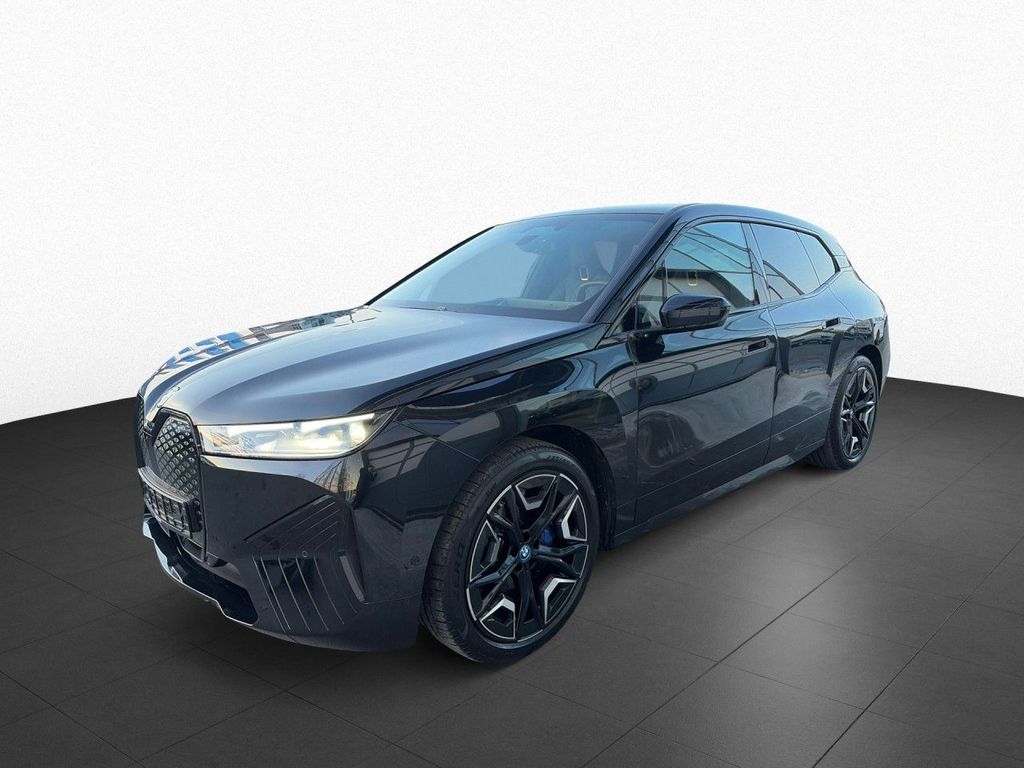 BMW iX 2023