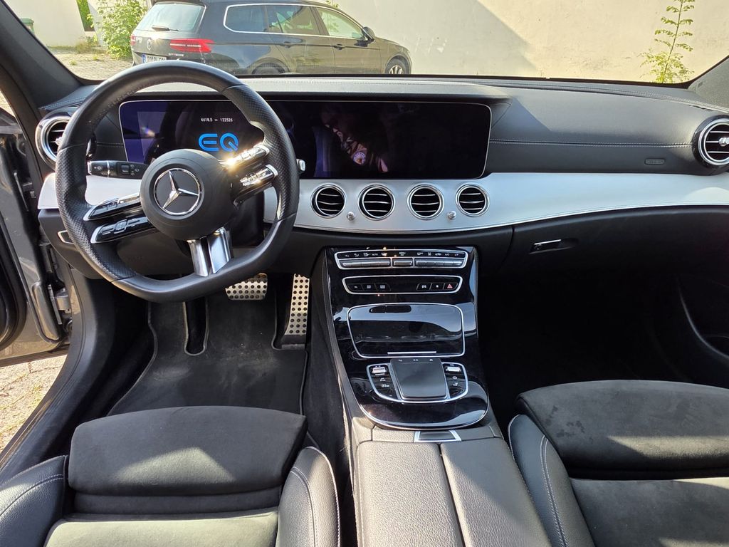 Mercedes-Benz E 300 2021