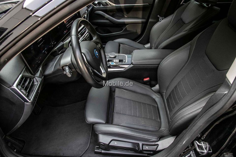 BMW i4 2023