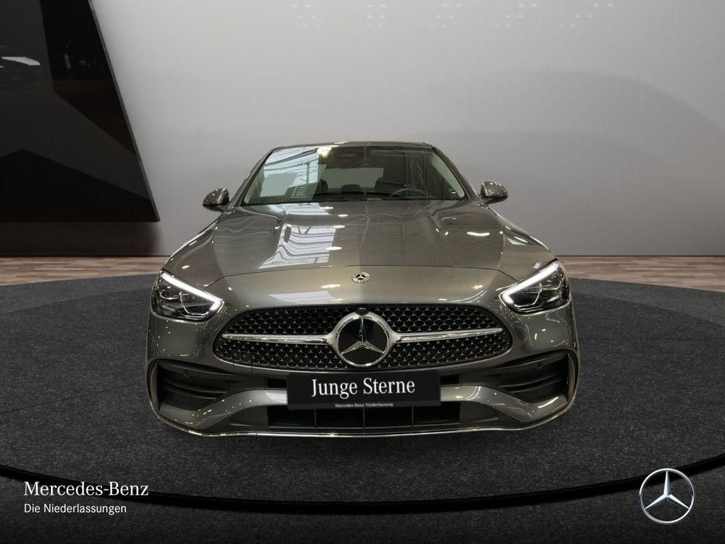 Mercedes-Benz C 200 2025