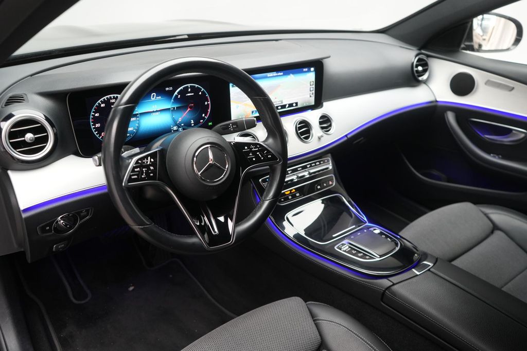 Mercedes-Benz E 220 2021