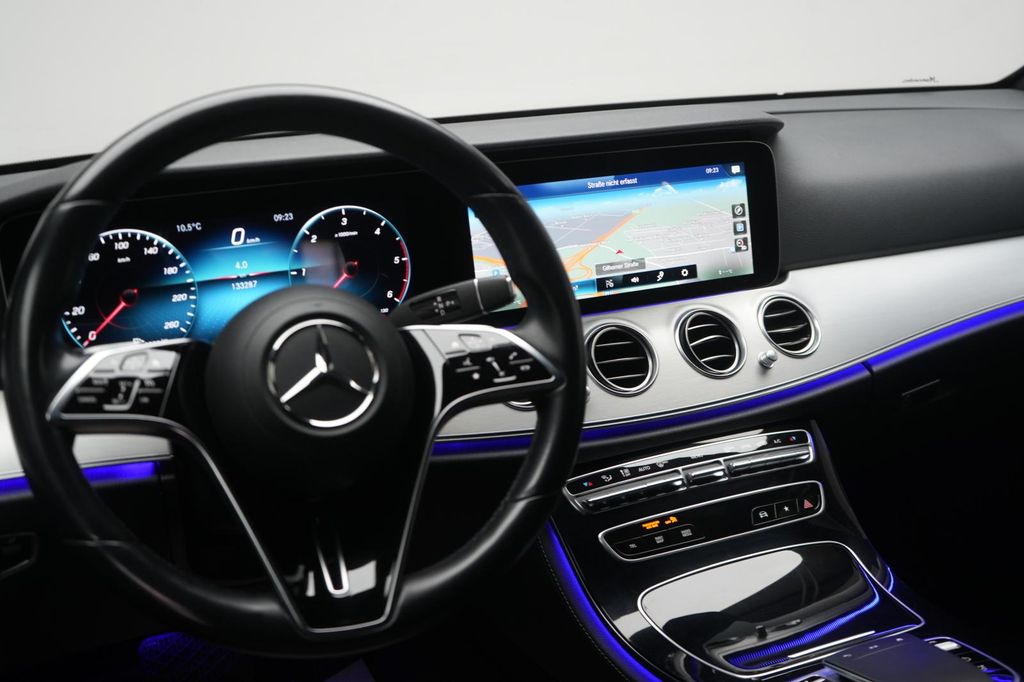 Mercedes-Benz E 220 2021