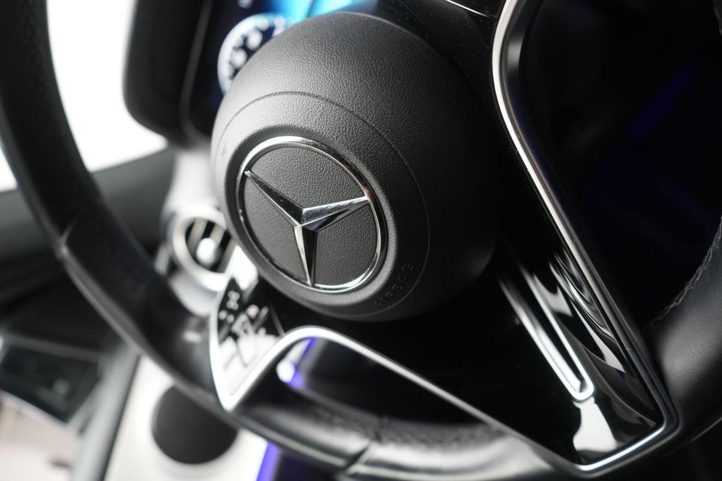 Mercedes-Benz E 220 2021