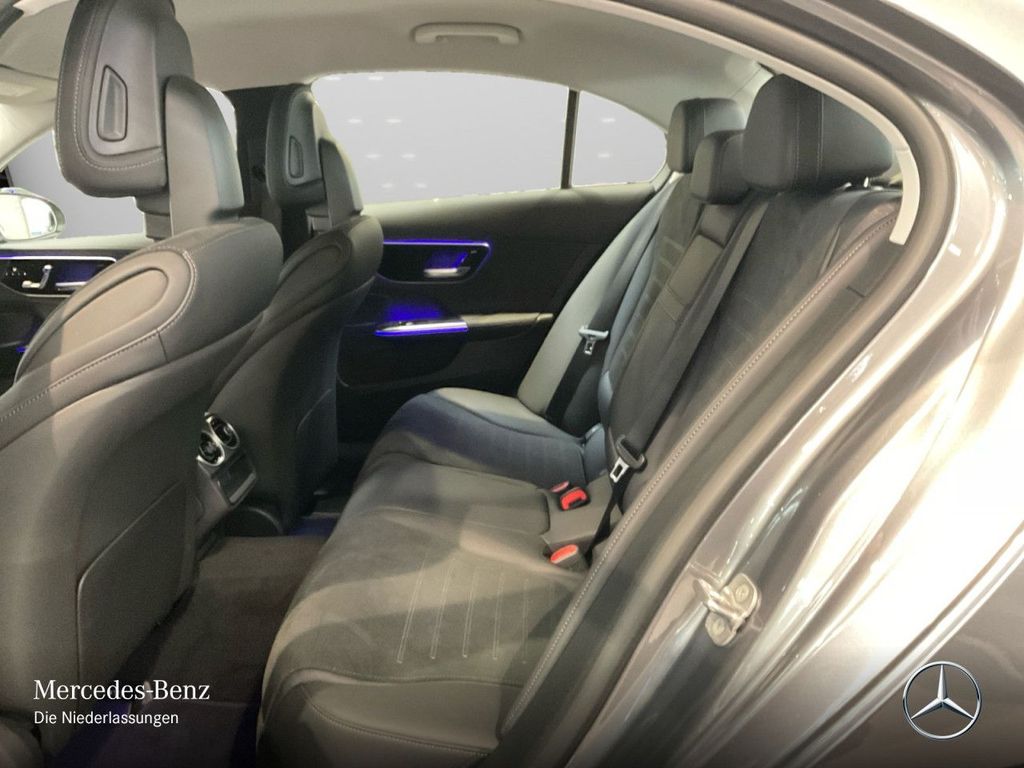 Mercedes-Benz C 200 2025