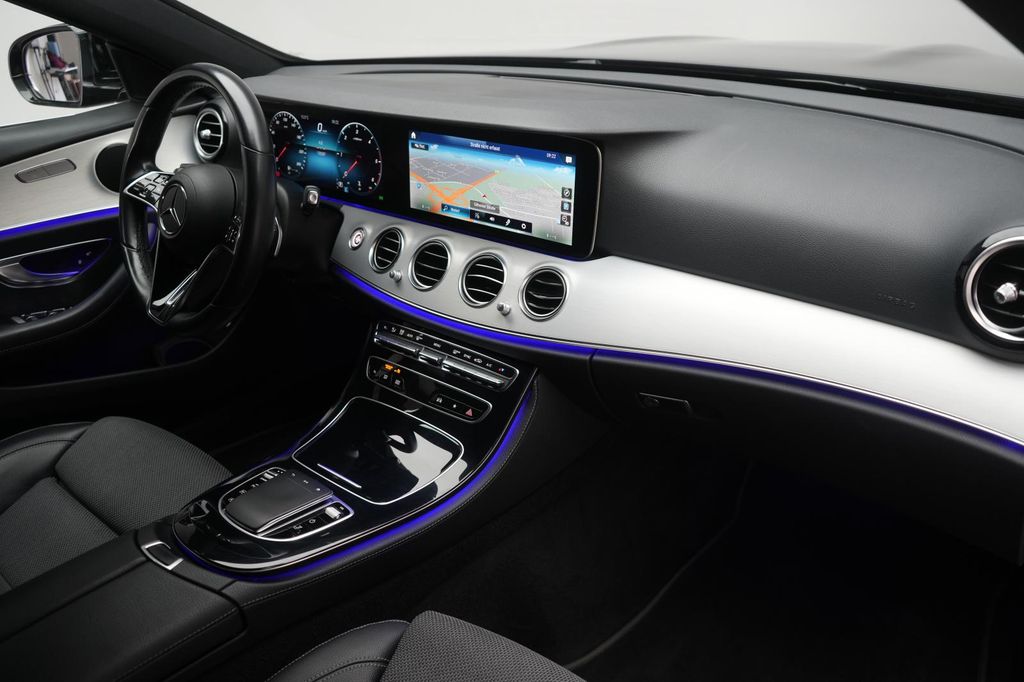 Mercedes-Benz E 220 2021