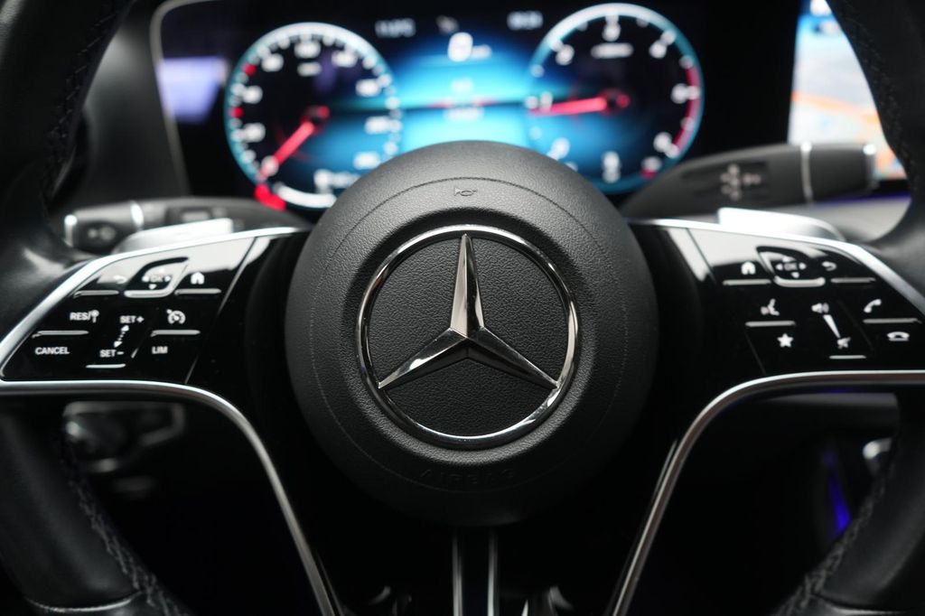 Mercedes-Benz E 220 2021