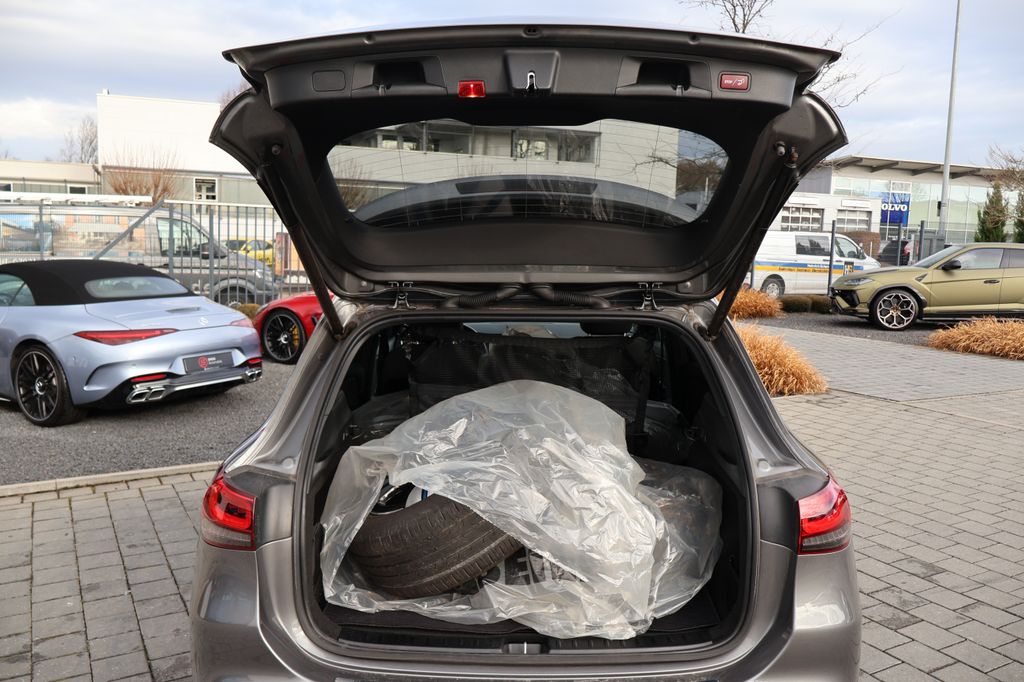 Mercedes-Benz EQA 2022