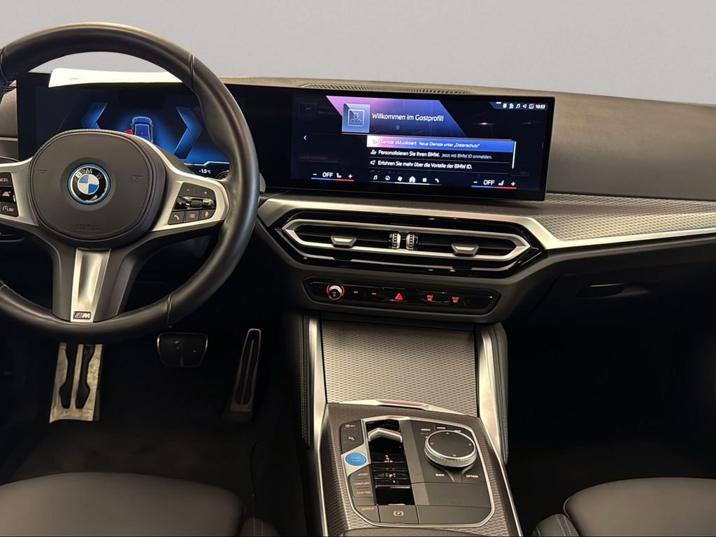BMW i4 2023