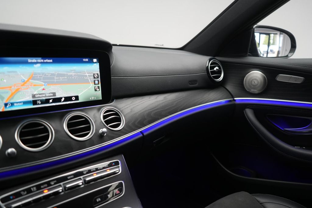 Mercedes-Benz E 300 2021