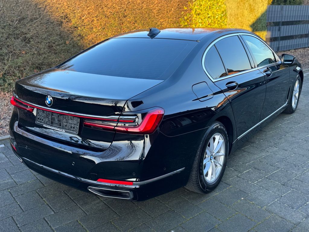 BMW 730 2020