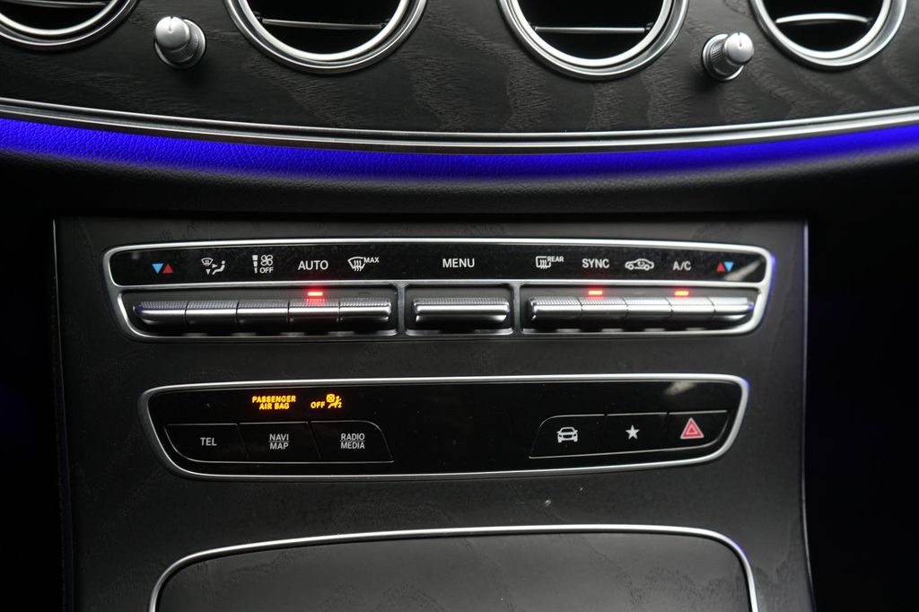 Mercedes-Benz E 300 2021