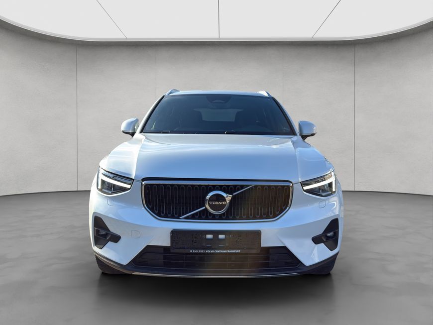 Volvo XC40 2024
