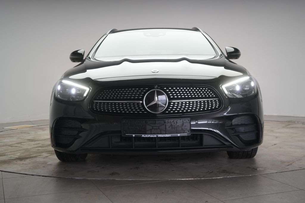 Mercedes-Benz E 300 2021