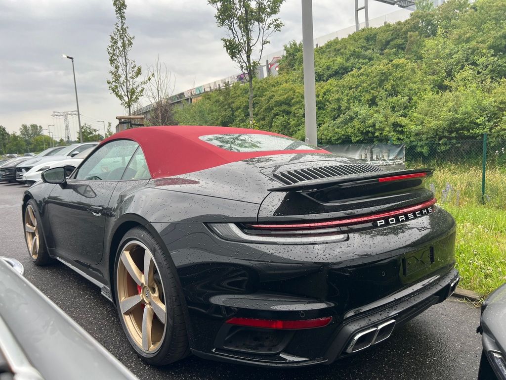 Porsche 992 2024