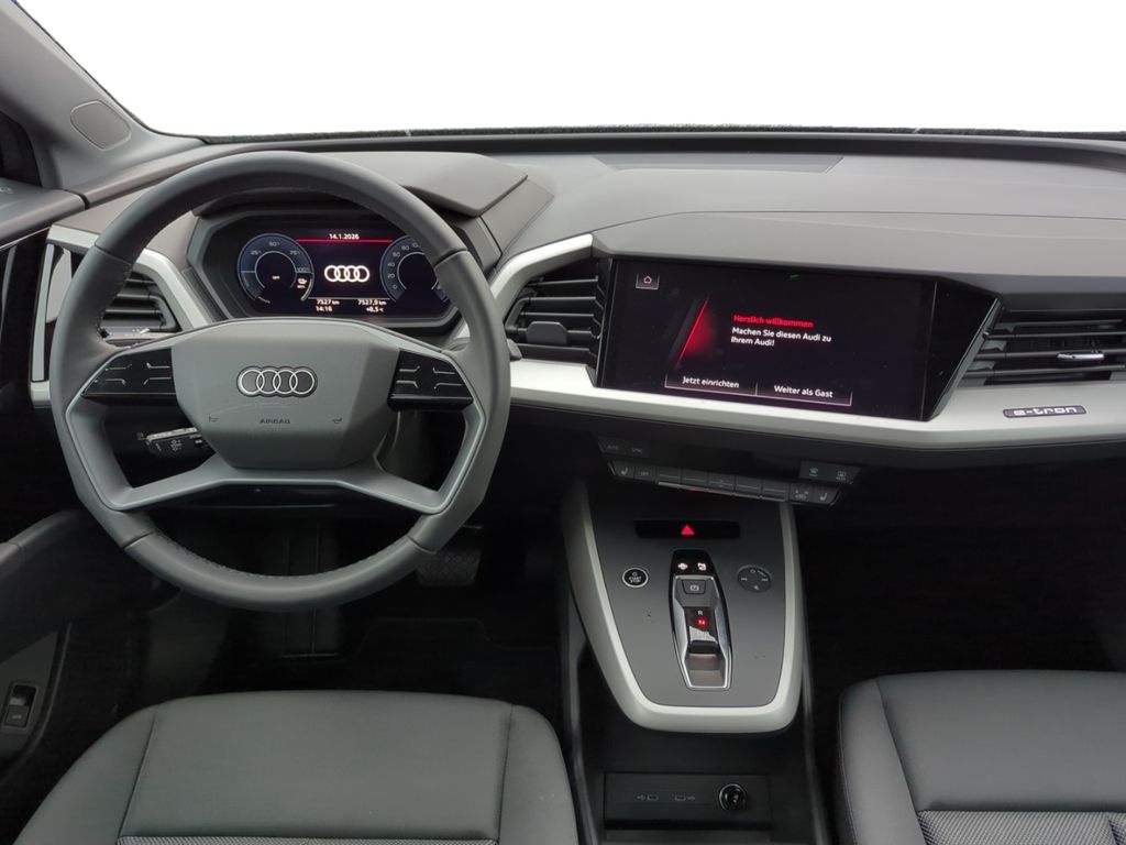 Audi Q4 e-tron 2025