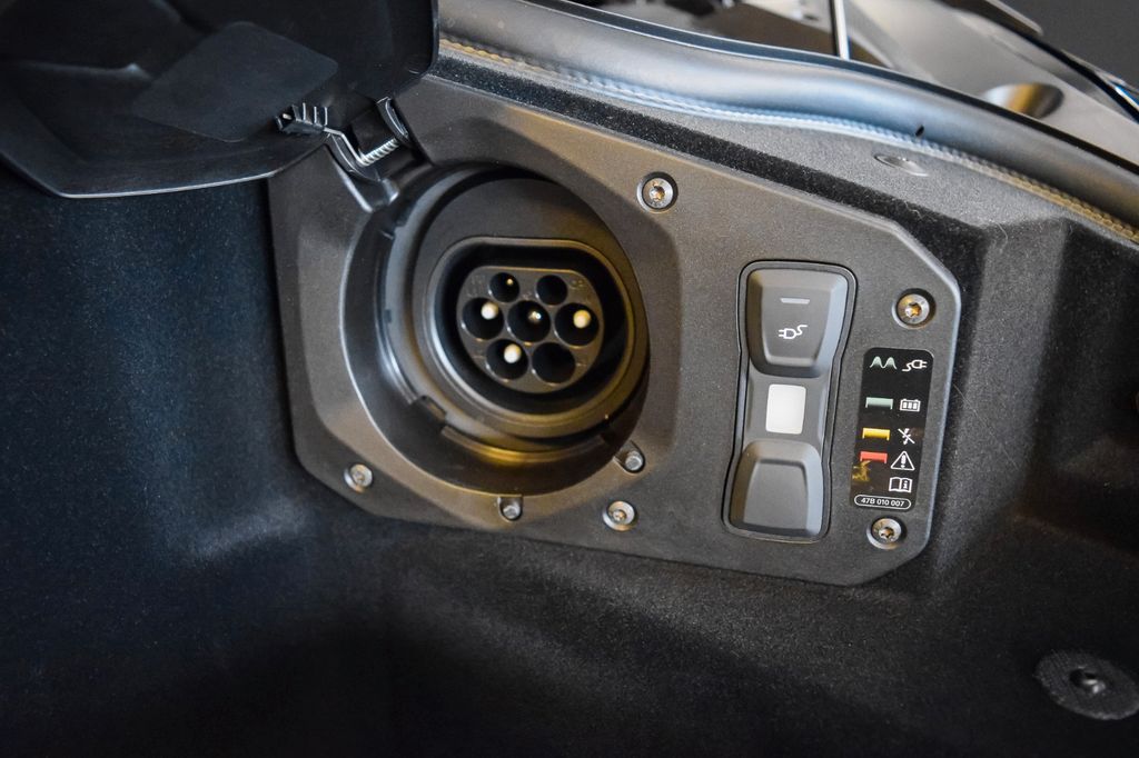 Lamborghini Revuelto 2026