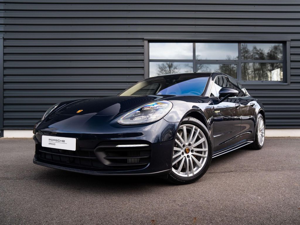 Porsche Panamera 2024