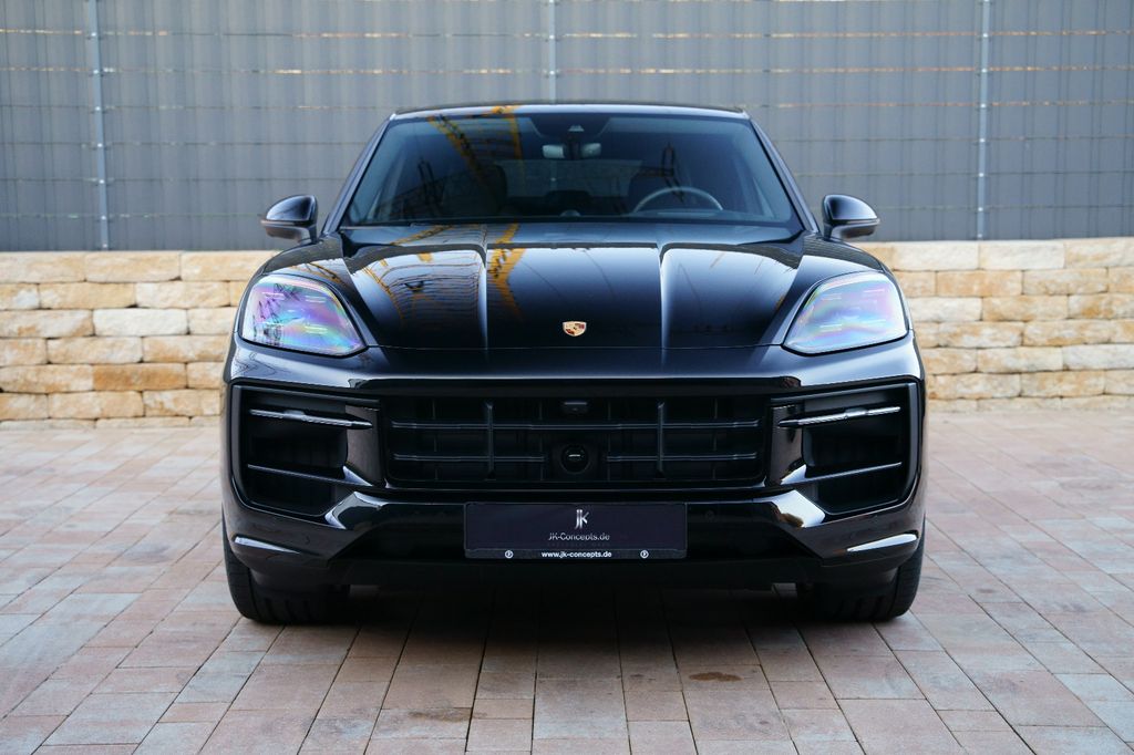 Porsche Cayenne 2025