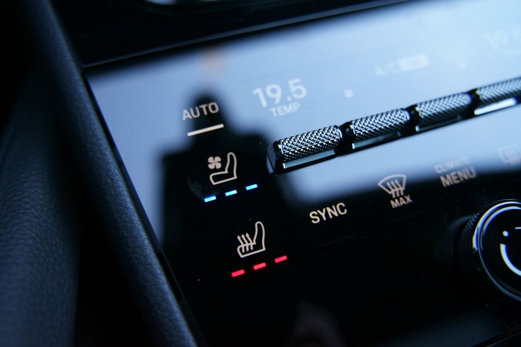 Porsche Cayenne 2025