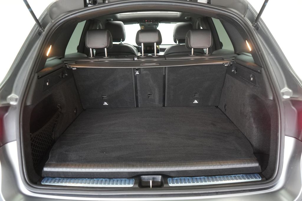 Mercedes-Benz GLC 300 2021