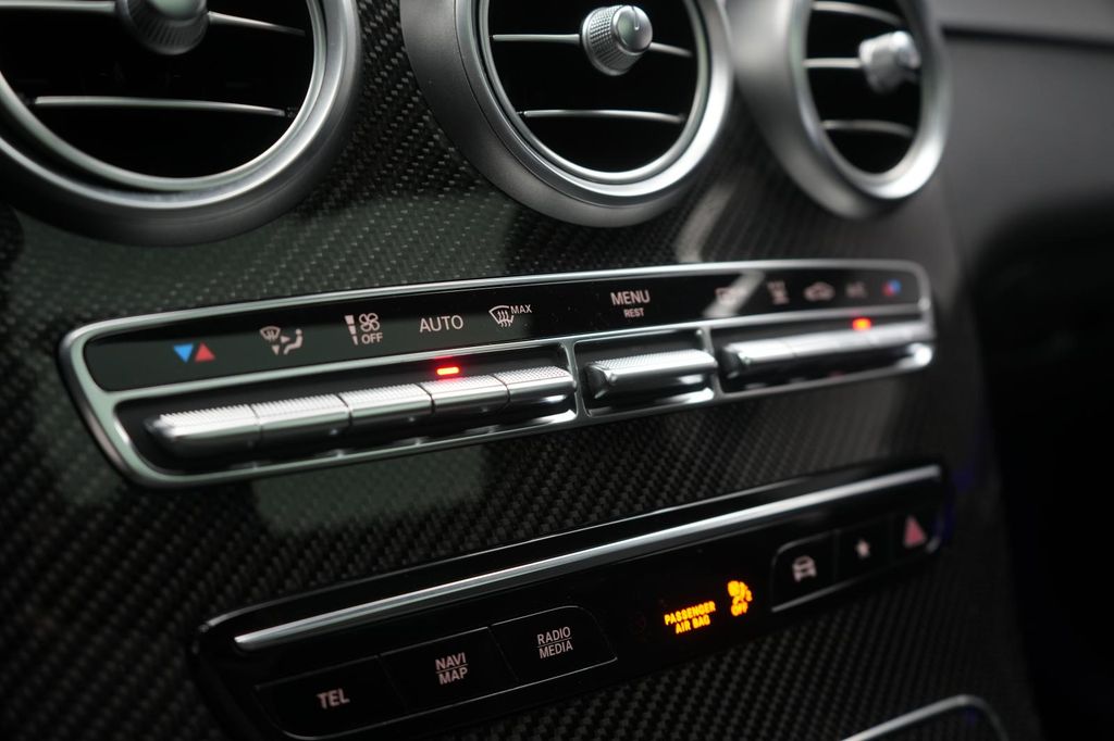 Mercedes-Benz GLC 300 2021