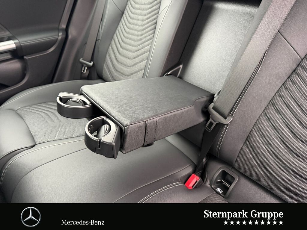 Mercedes-Benz EQA 2024