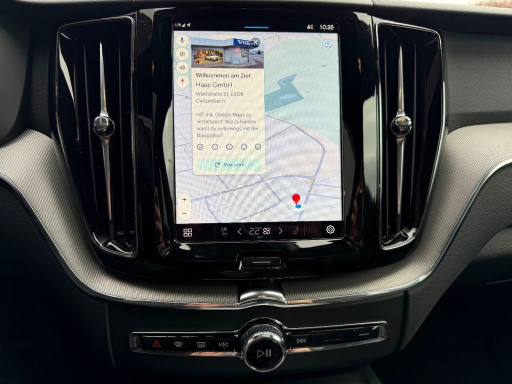 Volvo XC60 2025